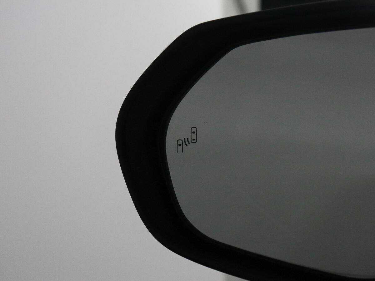 Toyota Camry 2024 года с пробегом. Фото: #16