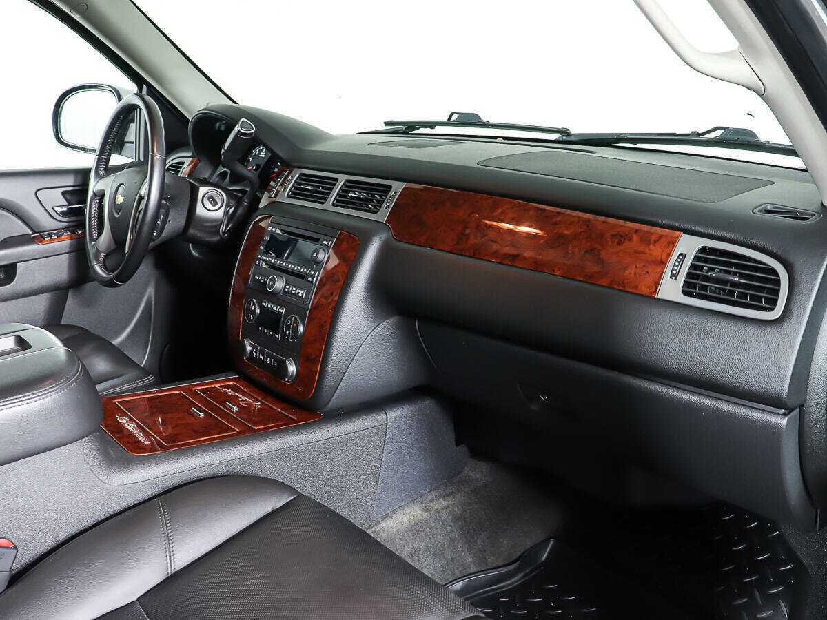 Chevrolet Tahoe 2012 года с пробегом. Фото: #8
