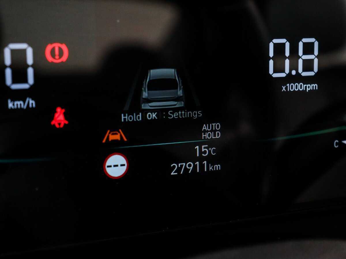 Hyundai Elantra 2023 года с пробегом. Фото: #10