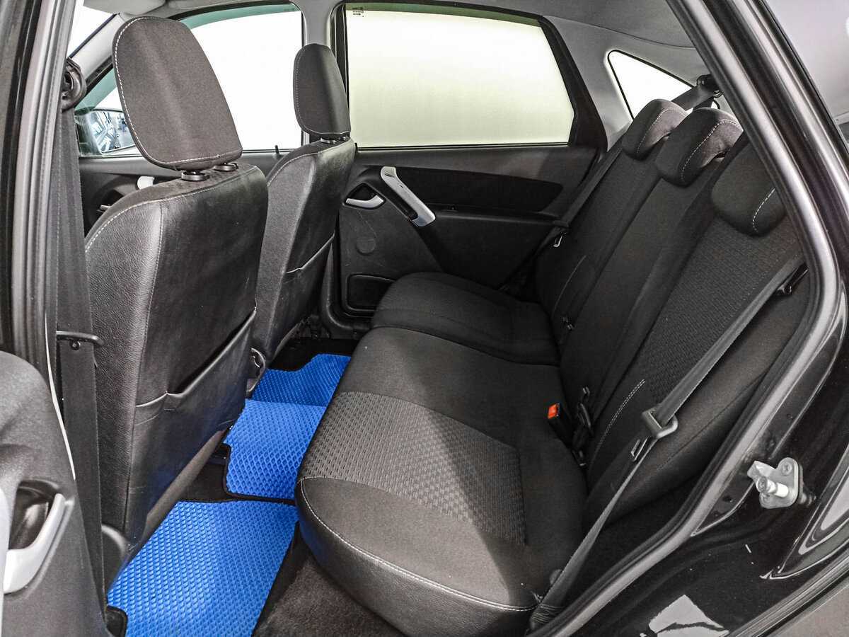 Lada (ВАЗ) Granta 2015 года с пробегом. Фото: #9