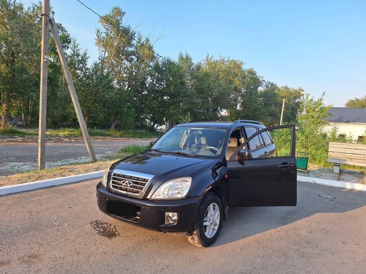 Chery Tiggo (T11) 2010 года с пробегом. Фото: #0