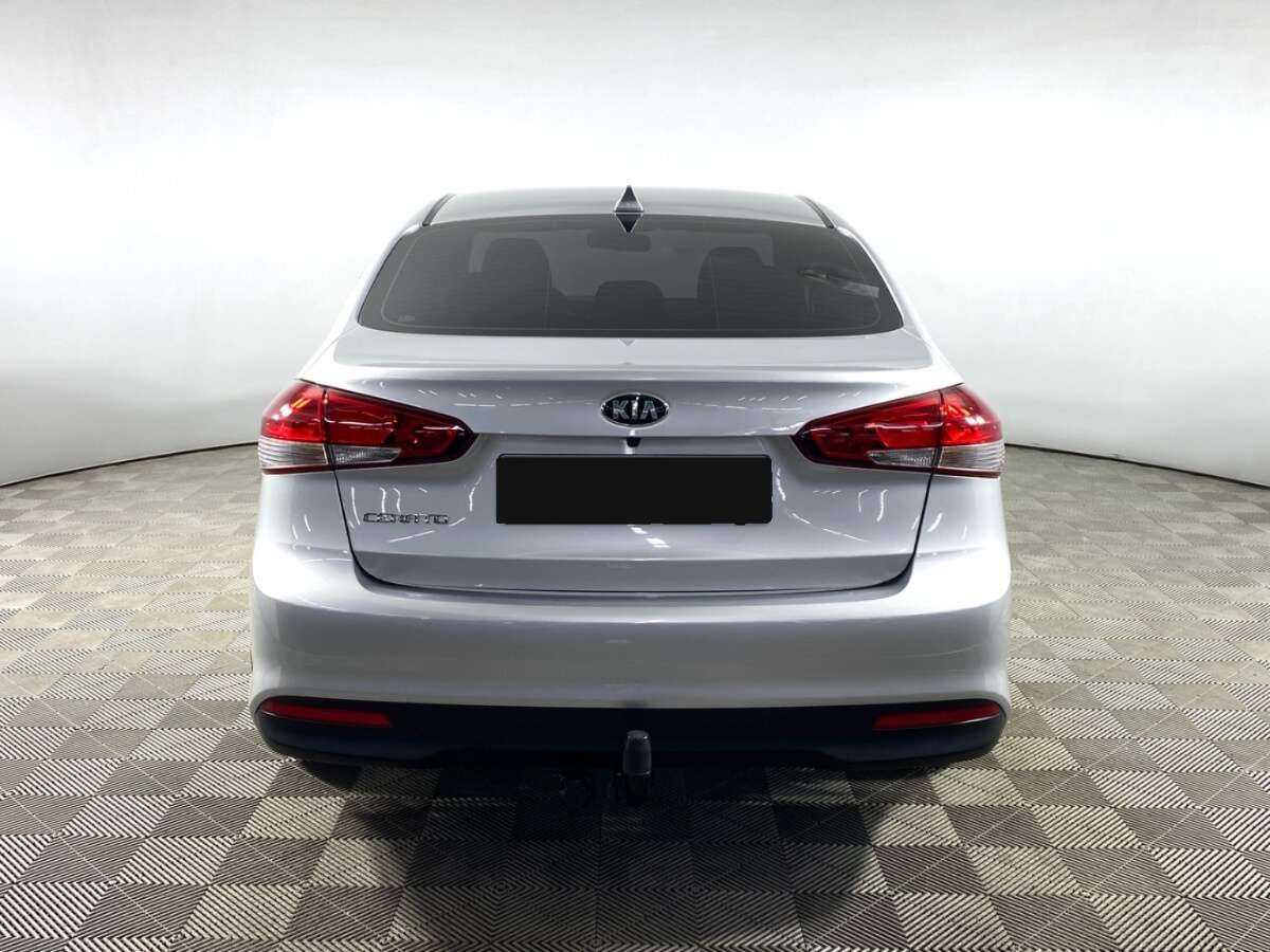 Kia Cerato 2019 года с пробегом. Фото: #5