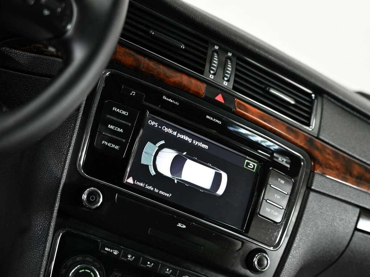 Skoda Superb 2010 года с пробегом. Фото: #12