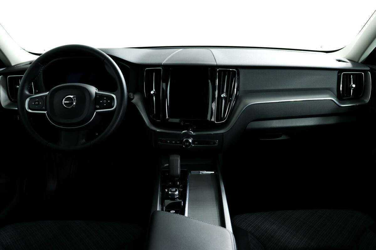 Volvo XC60 2022 года с пробегом. Фото: #10