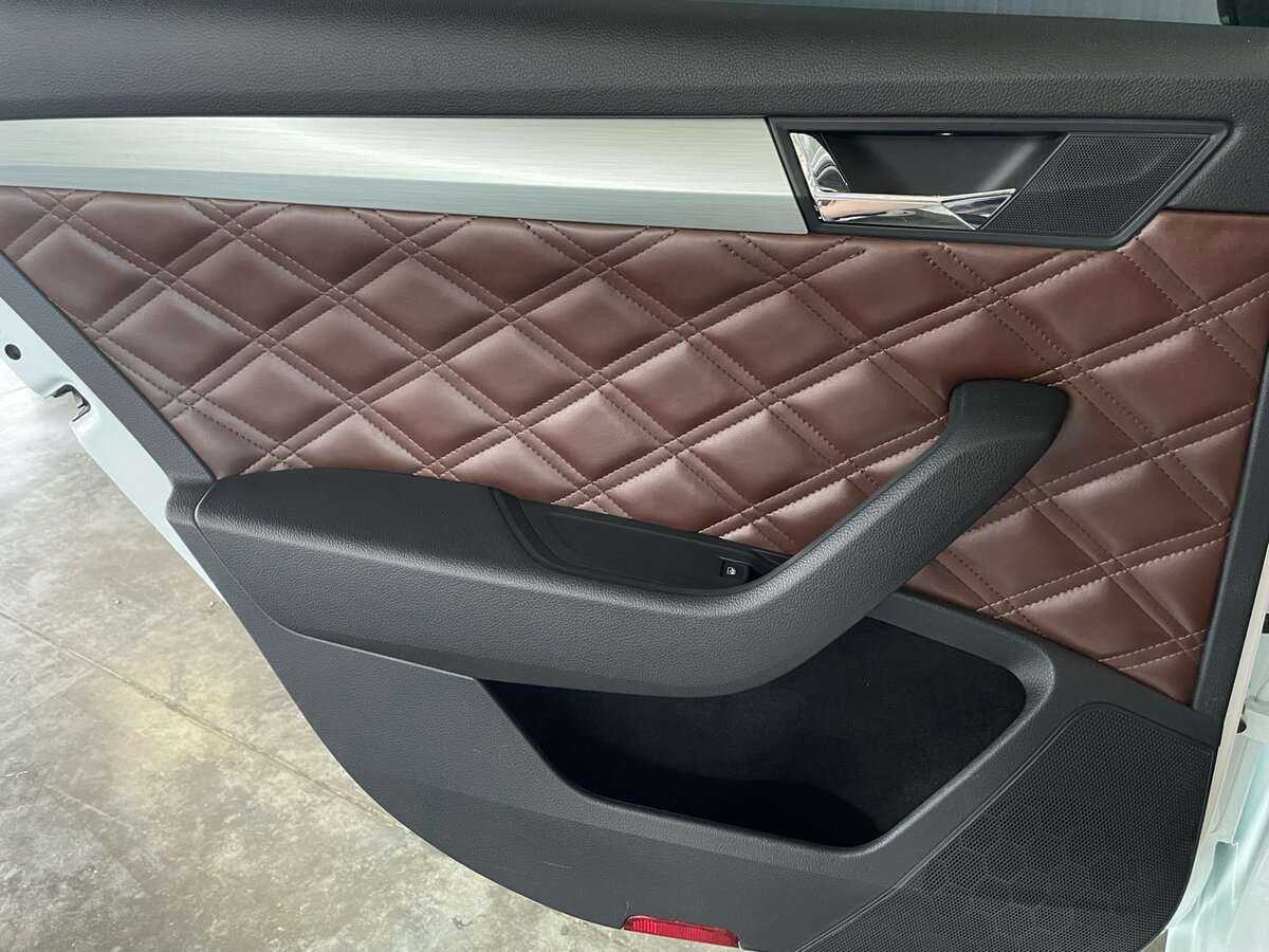 Skoda Superb 2015 года с пробегом. Фото: #23