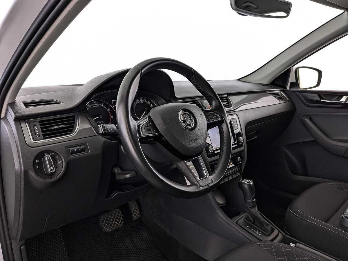 Skoda Rapid 2018 года с пробегом. Фото: #10