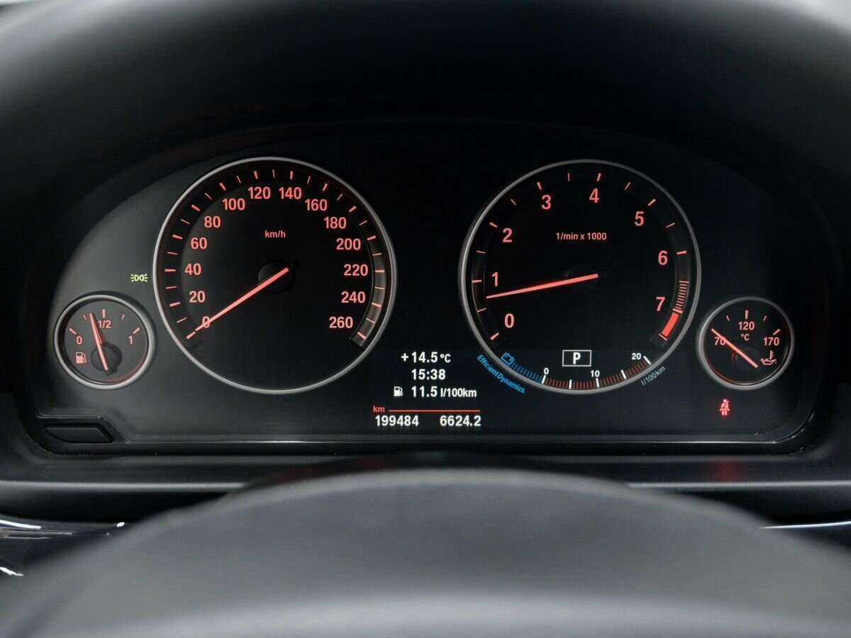 BMW 5 серии 2013 года с пробегом. Фото: #24