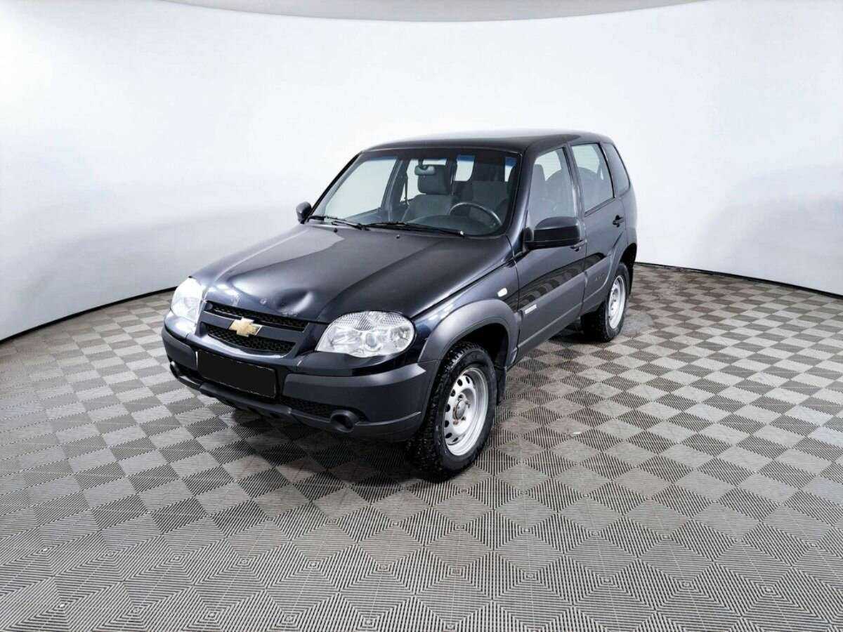 Chevrolet Niva 2018 года с пробегом. Посмотреть фото