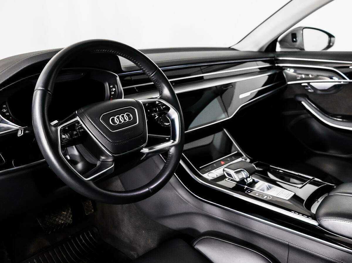 Audi A8 2020 года с пробегом. Фото: #8