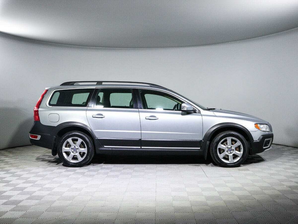 Volvo XC70 2009 года с пробегом. Фото: #3