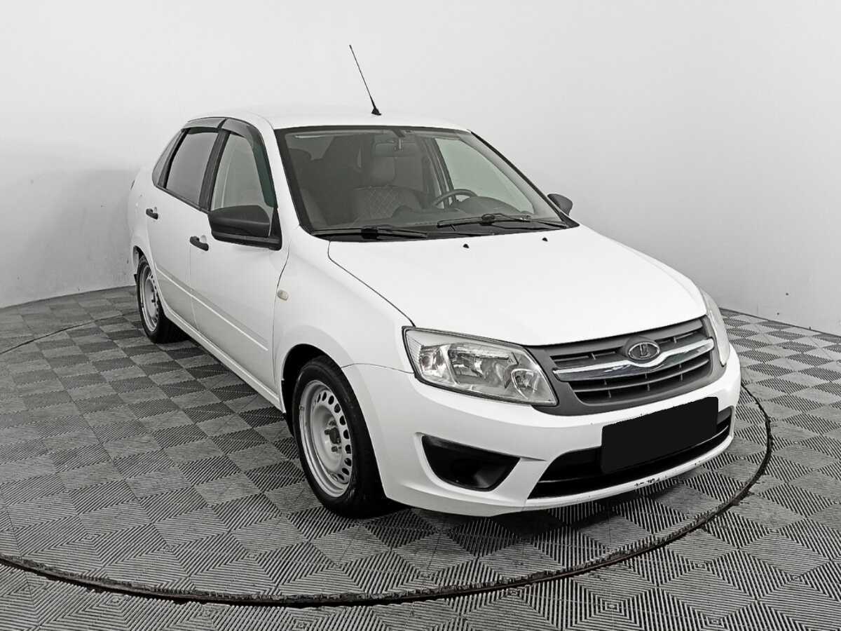 Lada (ВАЗ) Granta 2017 года с пробегом. Фото: #2