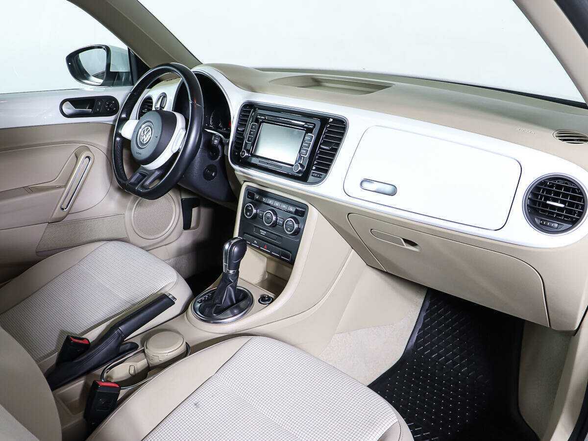 Volkswagen Beetle 2014 года с пробегом. Фото: #8