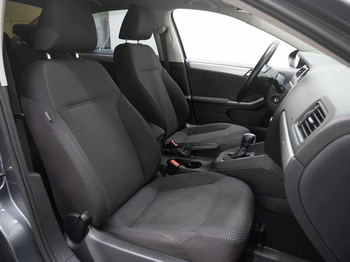 Volkswagen Jetta 2012 года с пробегом. Фото: #10