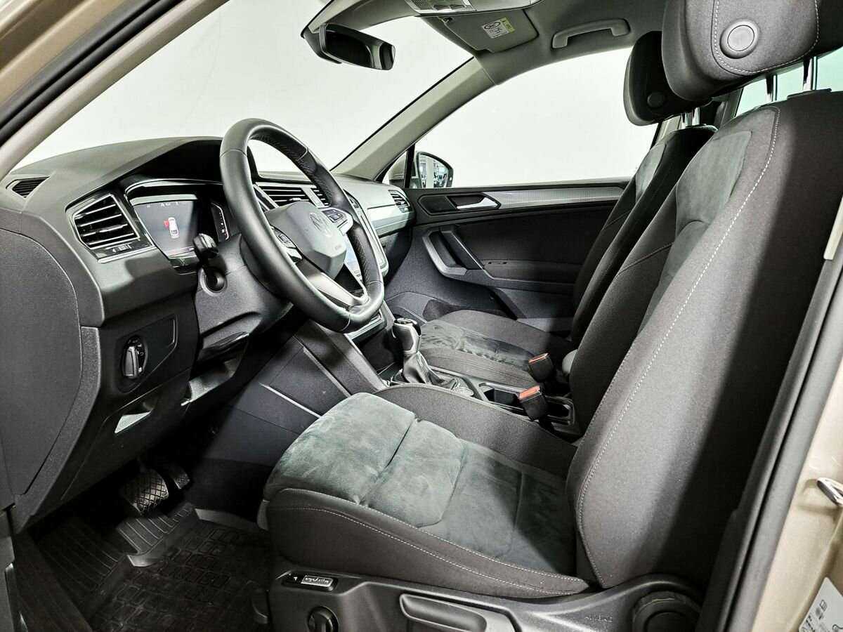 Volkswagen Tiguan 2021 года с пробегом. Фото: #13