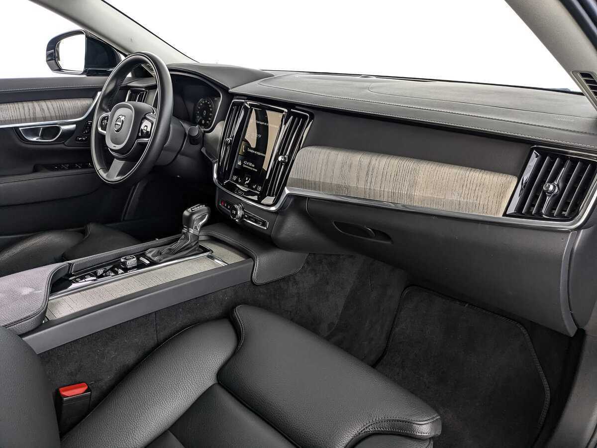 Volvo S90 2021 года с пробегом. Фото: #8