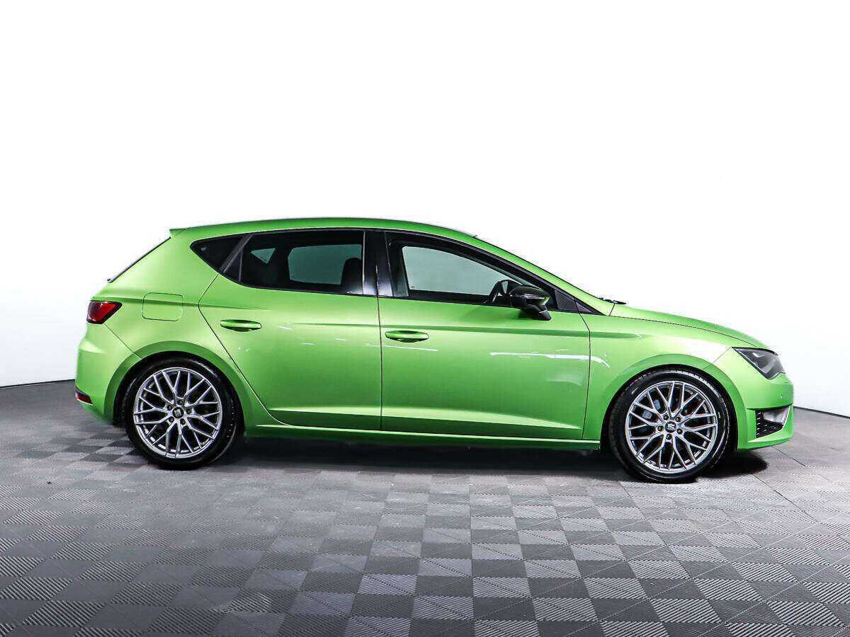 SEAT Leon 2013 года с пробегом. Фото: #1