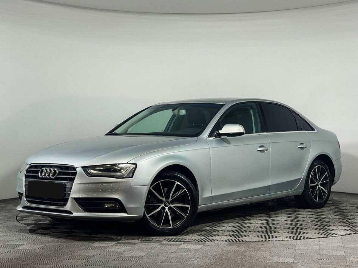 Audi A4 2013 года с пробегом. Фото: #0