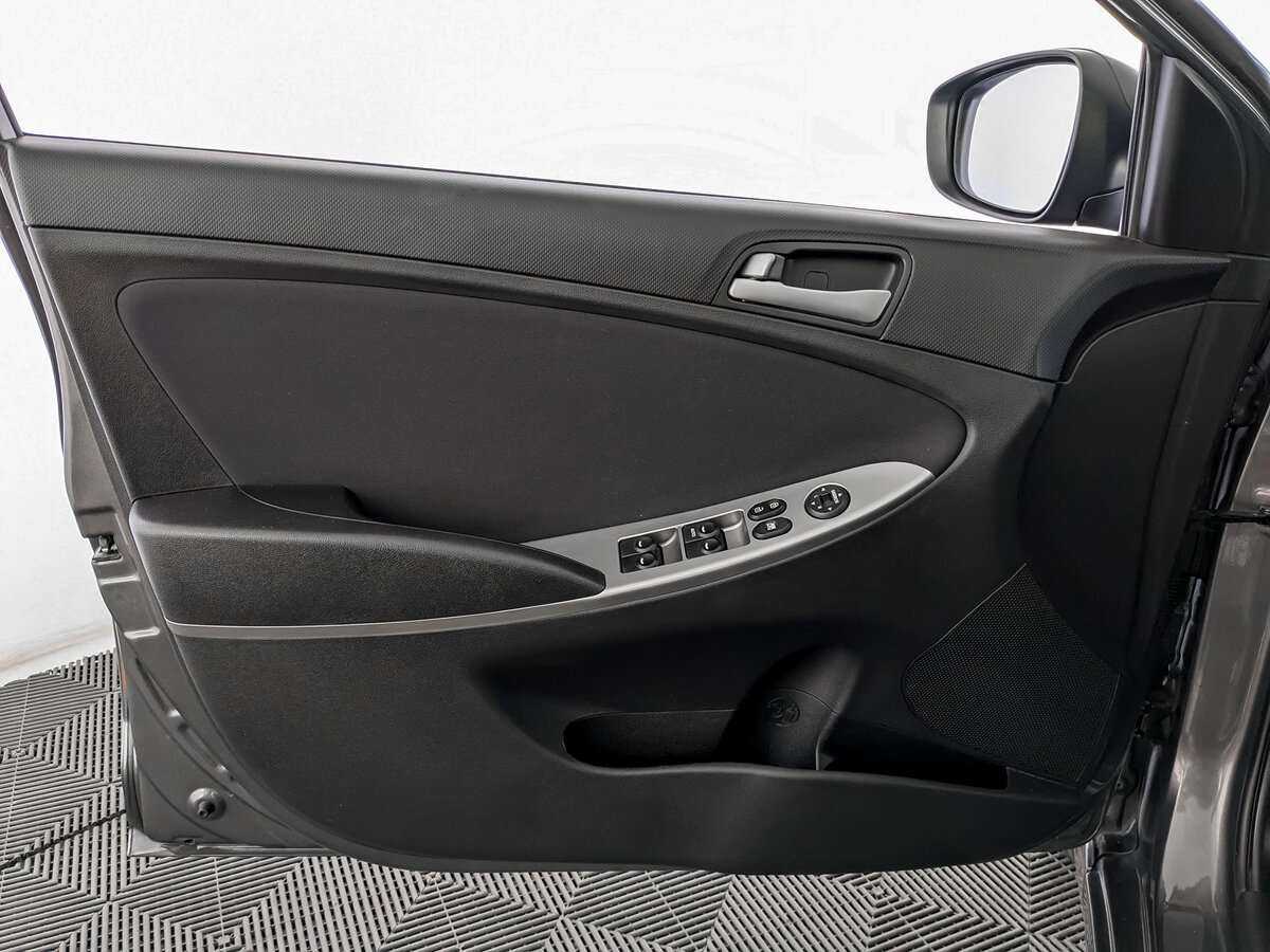 Hyundai Solaris 2015 года с пробегом. Фото: #14