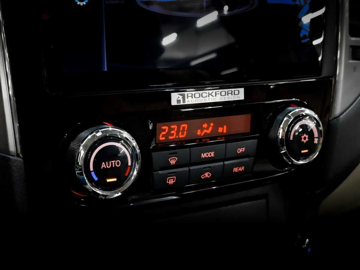 Mitsubishi Pajero 2020 года с пробегом. Фото: #25
