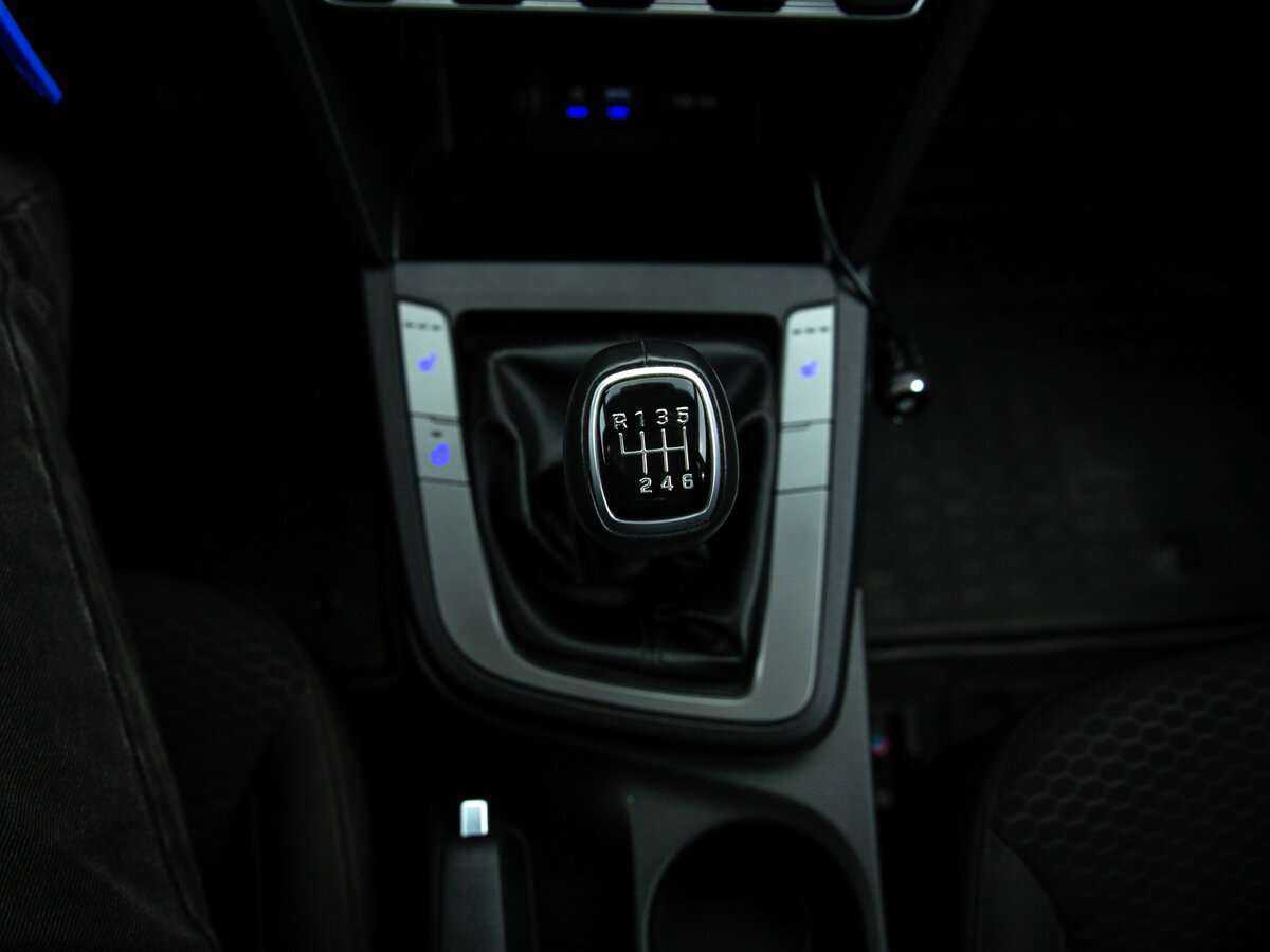 Hyundai Elantra 2020 года с пробегом. Фото: #15