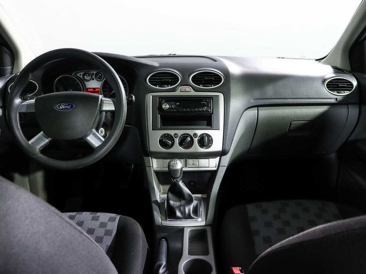 Ford Focus 2009 года с пробегом. Фото: #9