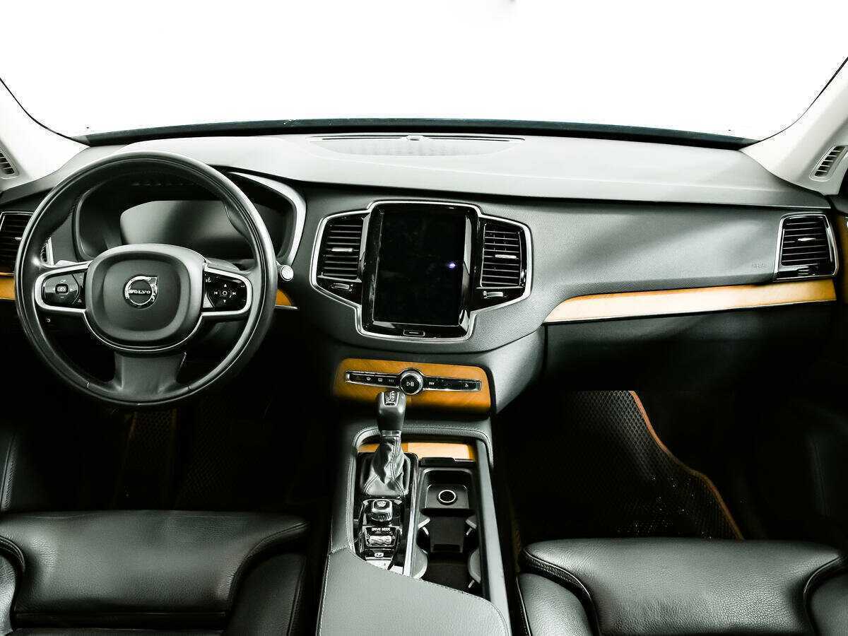 Volvo XC90 2017 года с пробегом. Фото: #10