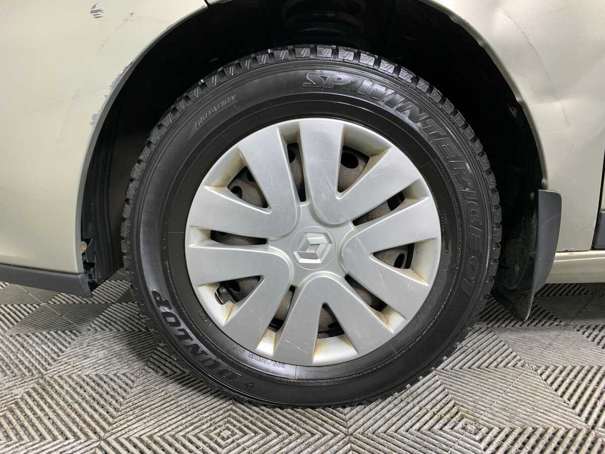 Renault Fluence 2013 года с пробегом. Фото: #8