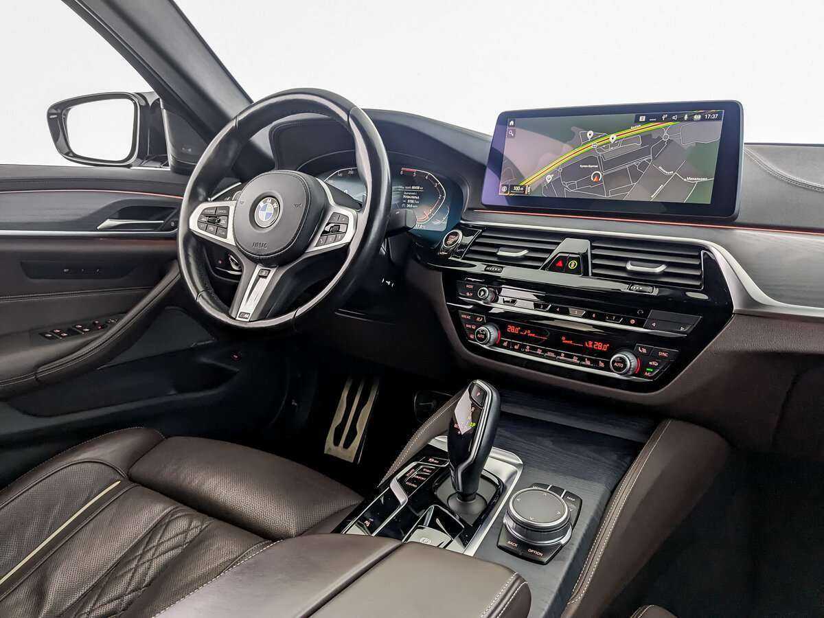 BMW 5 серии 2020 года с пробегом. Фото: #23