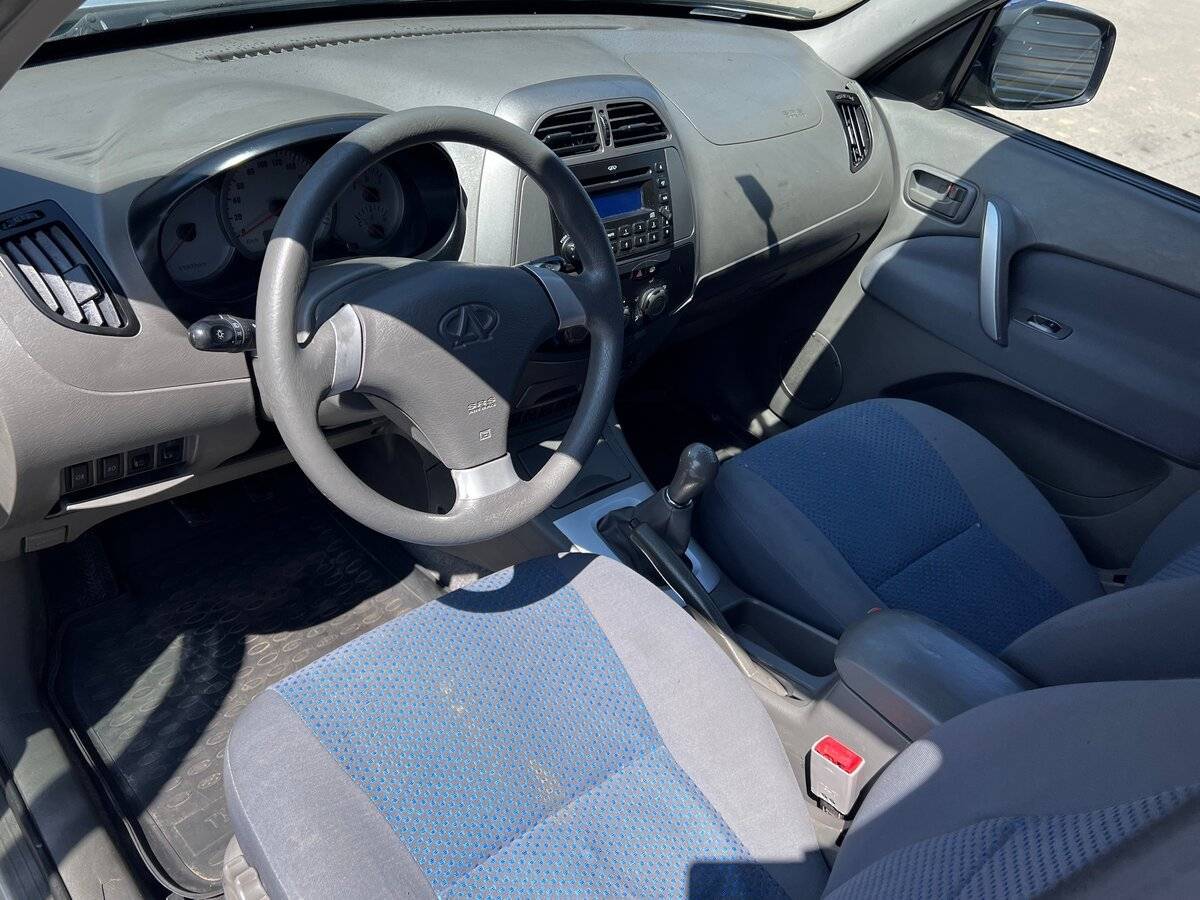 Chery Tiggo (T11) 2010 года с пробегом. Фото: #6