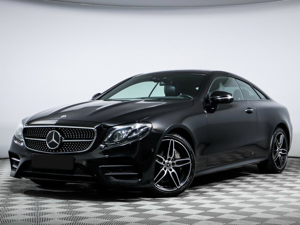Mercedes-Benz E-Класс 2018 года с пробегом. Посмотреть фото