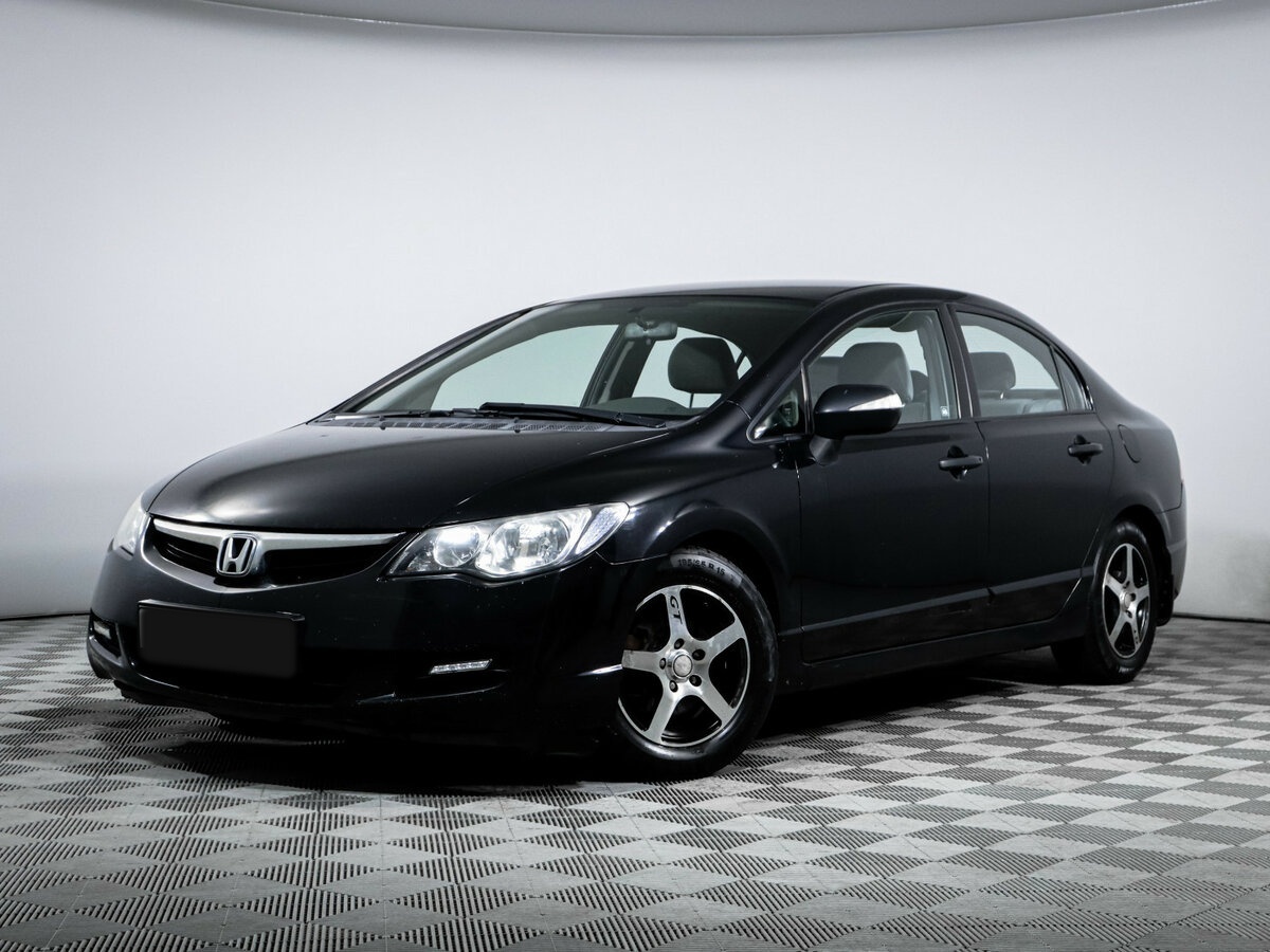 Honda Civic 2007 года с пробегом. Посмотреть фото