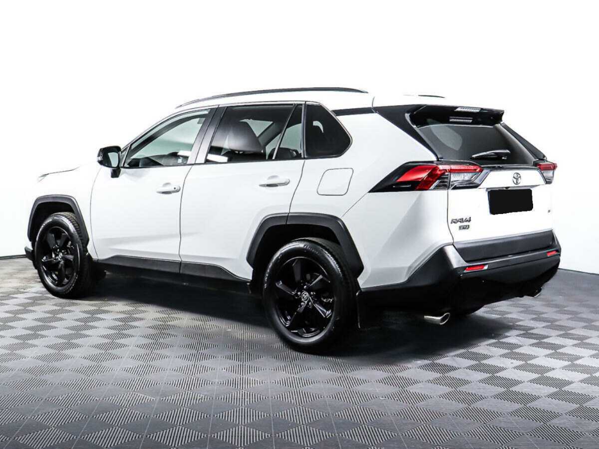 Toyota RAV4 2022 года с пробегом. Фото: #6