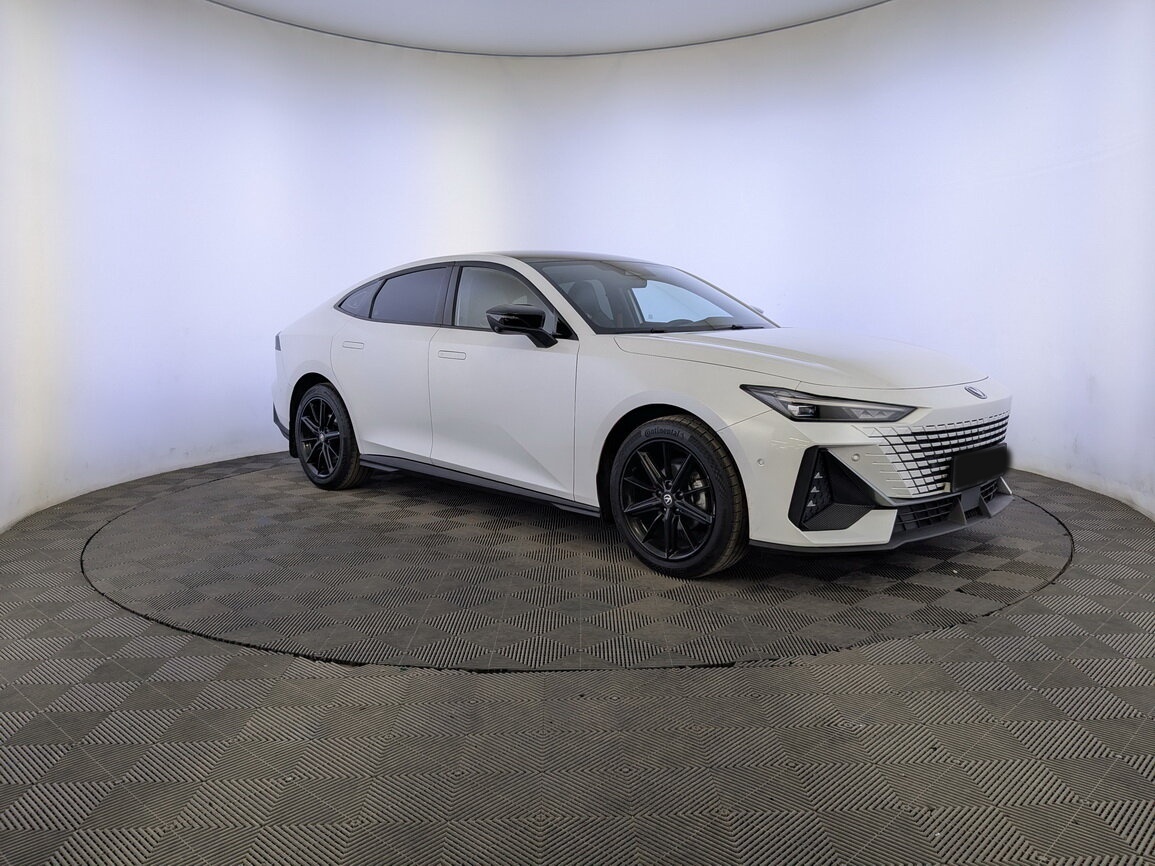 Changan UNI-V 2023 года с пробегом. Фото: #2