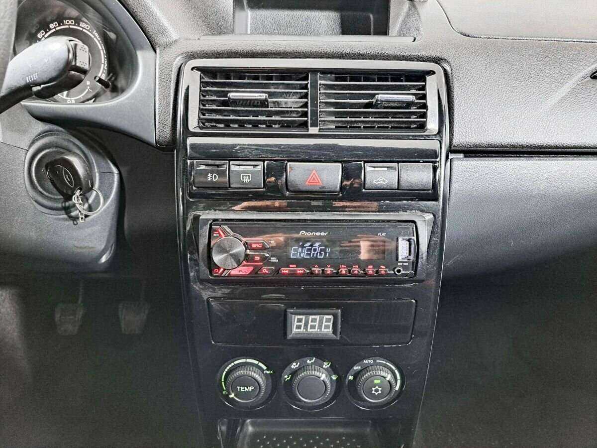 Lada (ВАЗ) Priora 2016 года с пробегом. Фото: #12