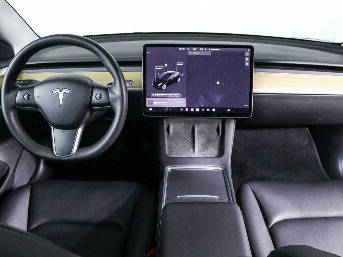 Tesla Model 3 2022 года с пробегом. Фото: #11
