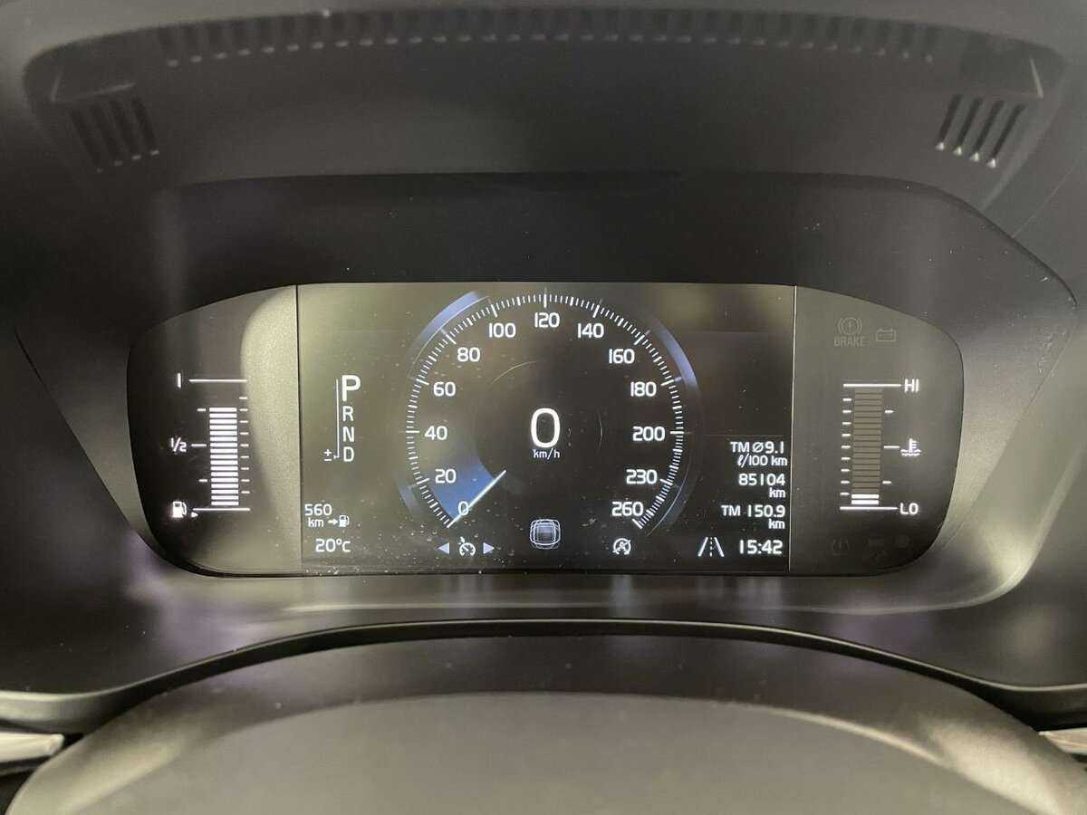 Volvo XC60 2019 года с пробегом. Фото: #10