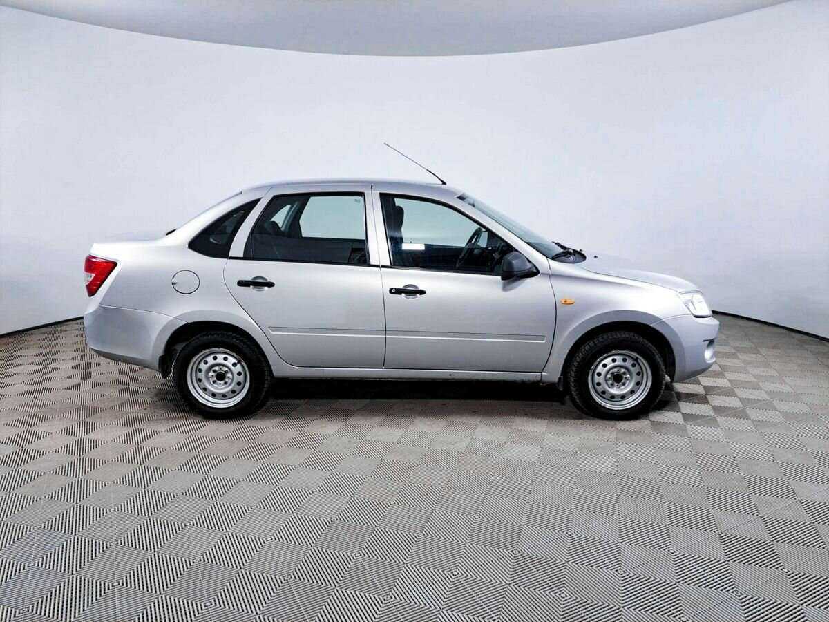 Lada (ВАЗ) Granta 2013 года с пробегом. Фото: #3