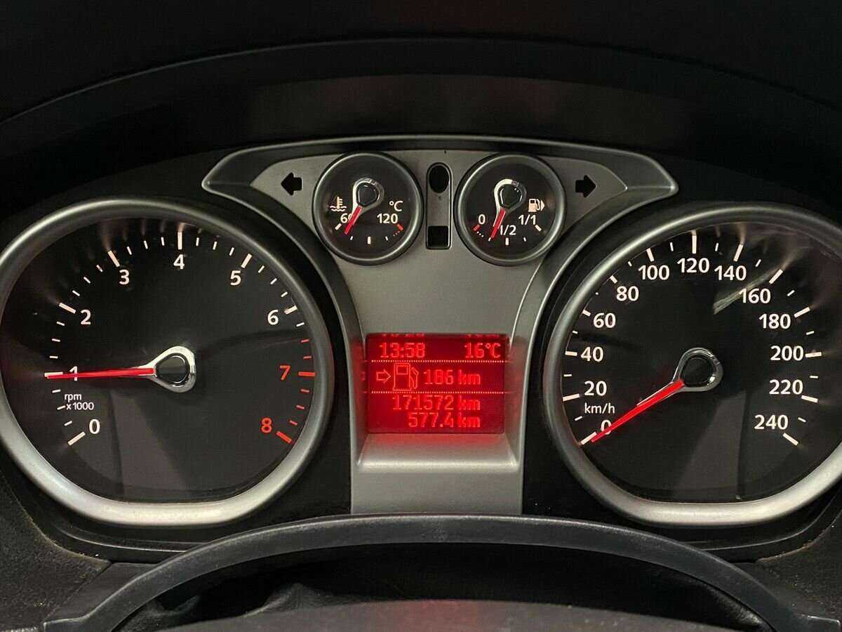 Ford Focus 2008 года с пробегом. Фото: #11