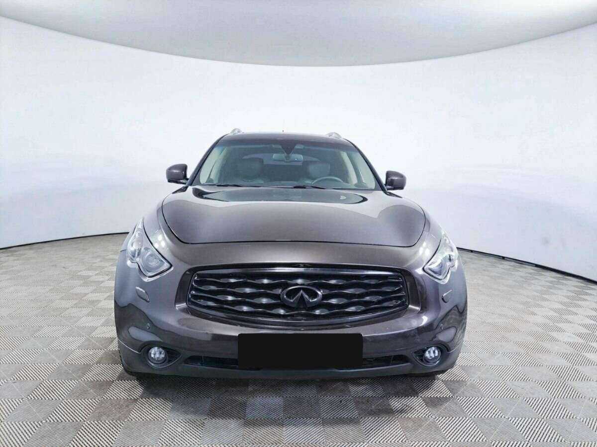 Infiniti FX 2009 года с пробегом. Фото: #1