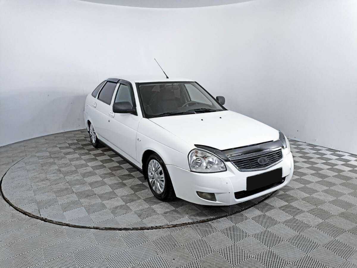 Lada (ВАЗ) Priora 2014 года с пробегом. Фото: #2