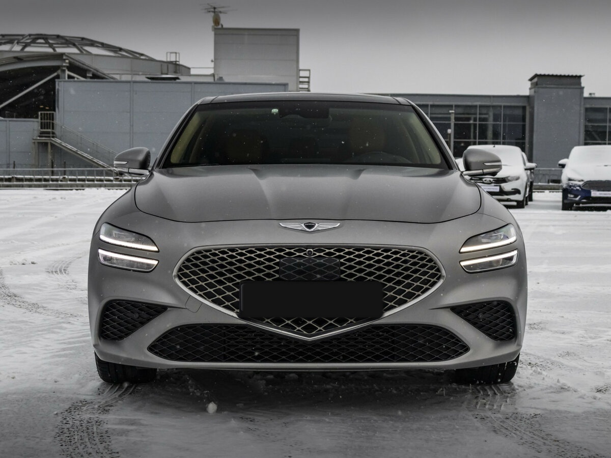 Genesis G70 2021 года с пробегом. Фото: #2