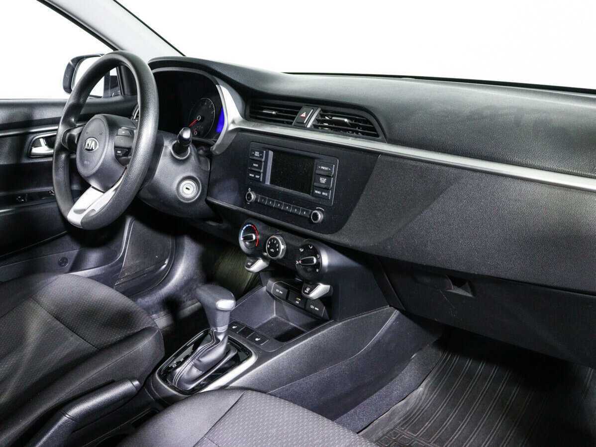 Kia Rio 2021 года с пробегом. Фото: #8