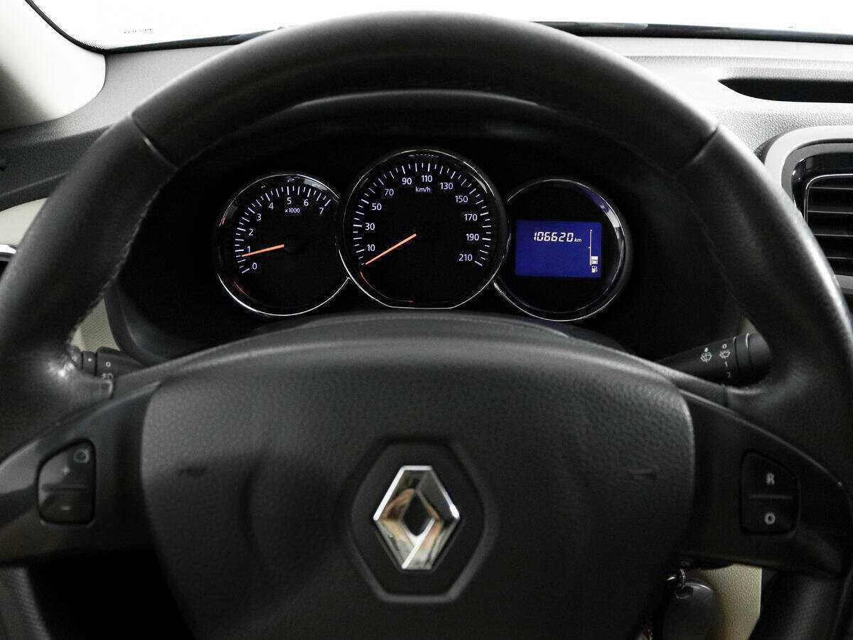 Renault Logan 2016 года с пробегом. Фото: #16