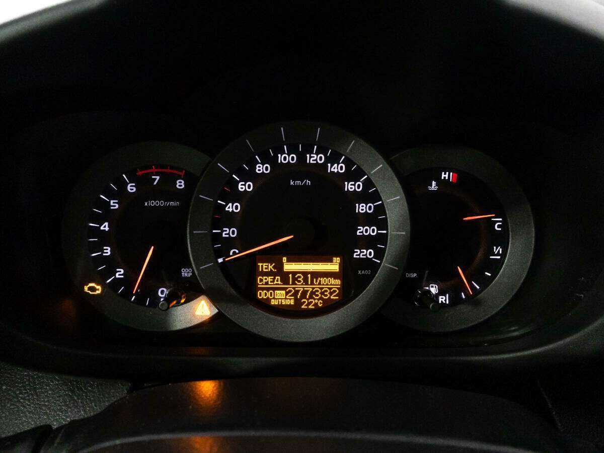 Toyota RAV4 2007 года с пробегом. Фото: #10