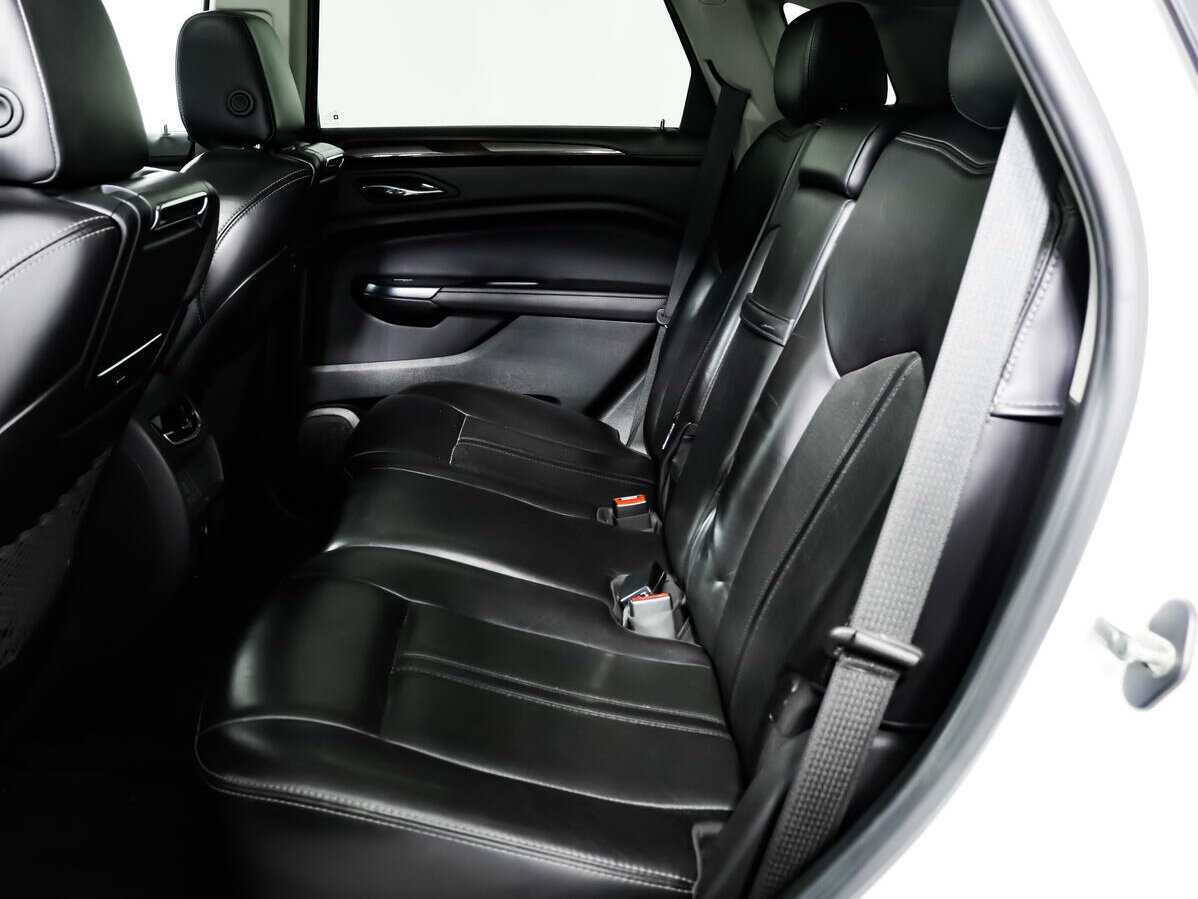 Cadillac SRX 2014 года с пробегом. Фото: #9