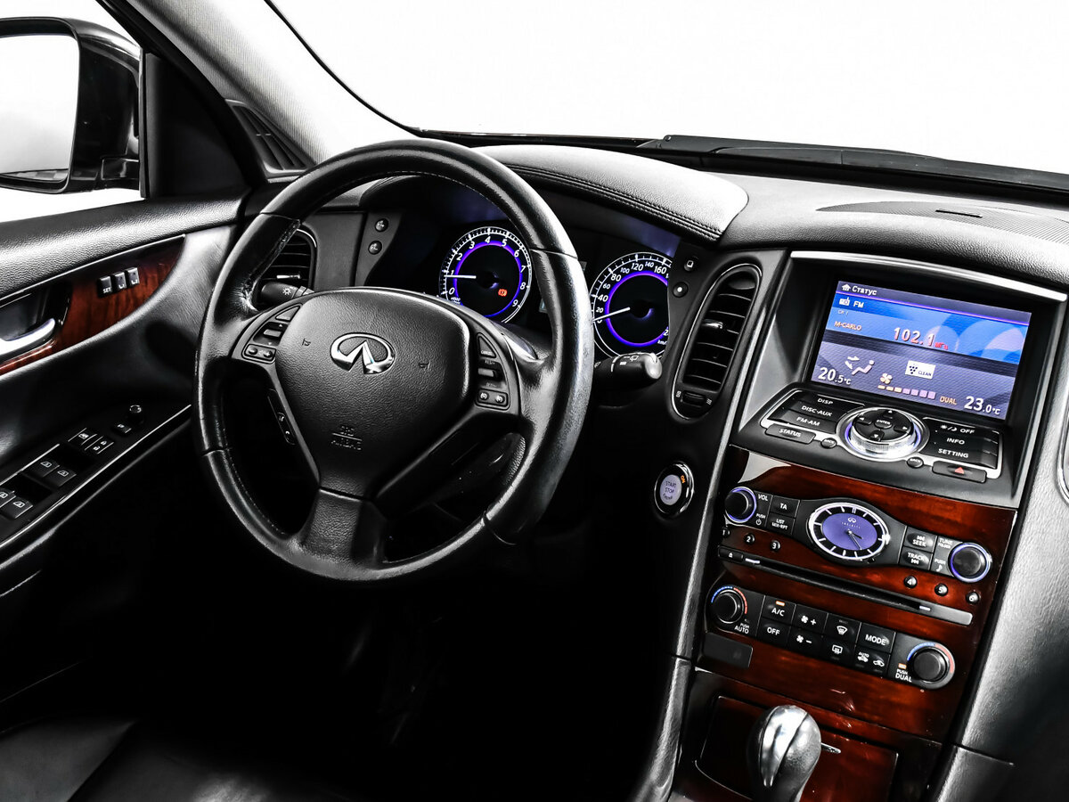 Infiniti QX50 2015 года с пробегом. Фото: #6