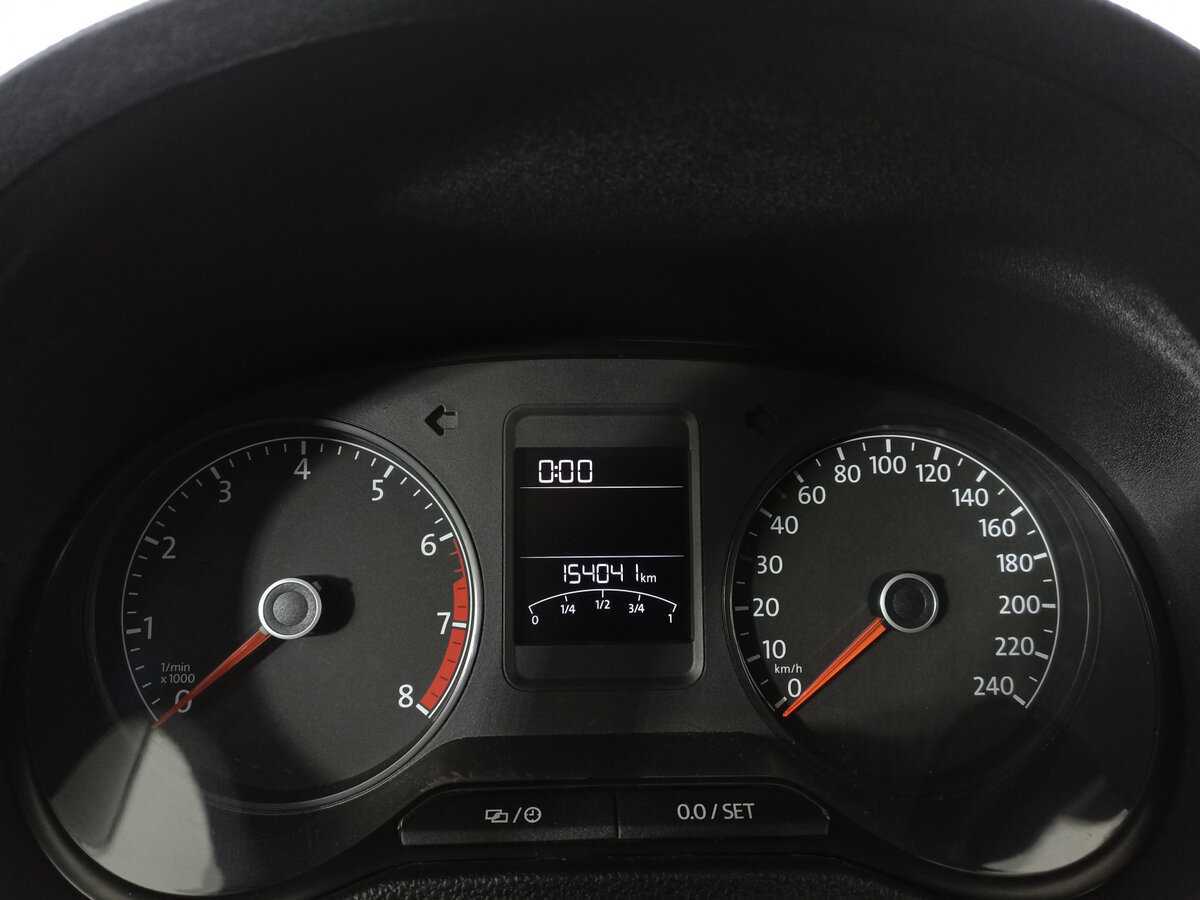 Volkswagen Polo 2017 года с пробегом. Фото: #12