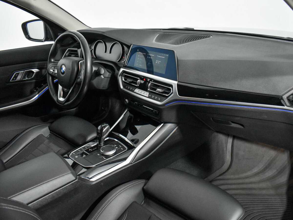 BMW 3 серии 2020 года с пробегом. Фото: #12