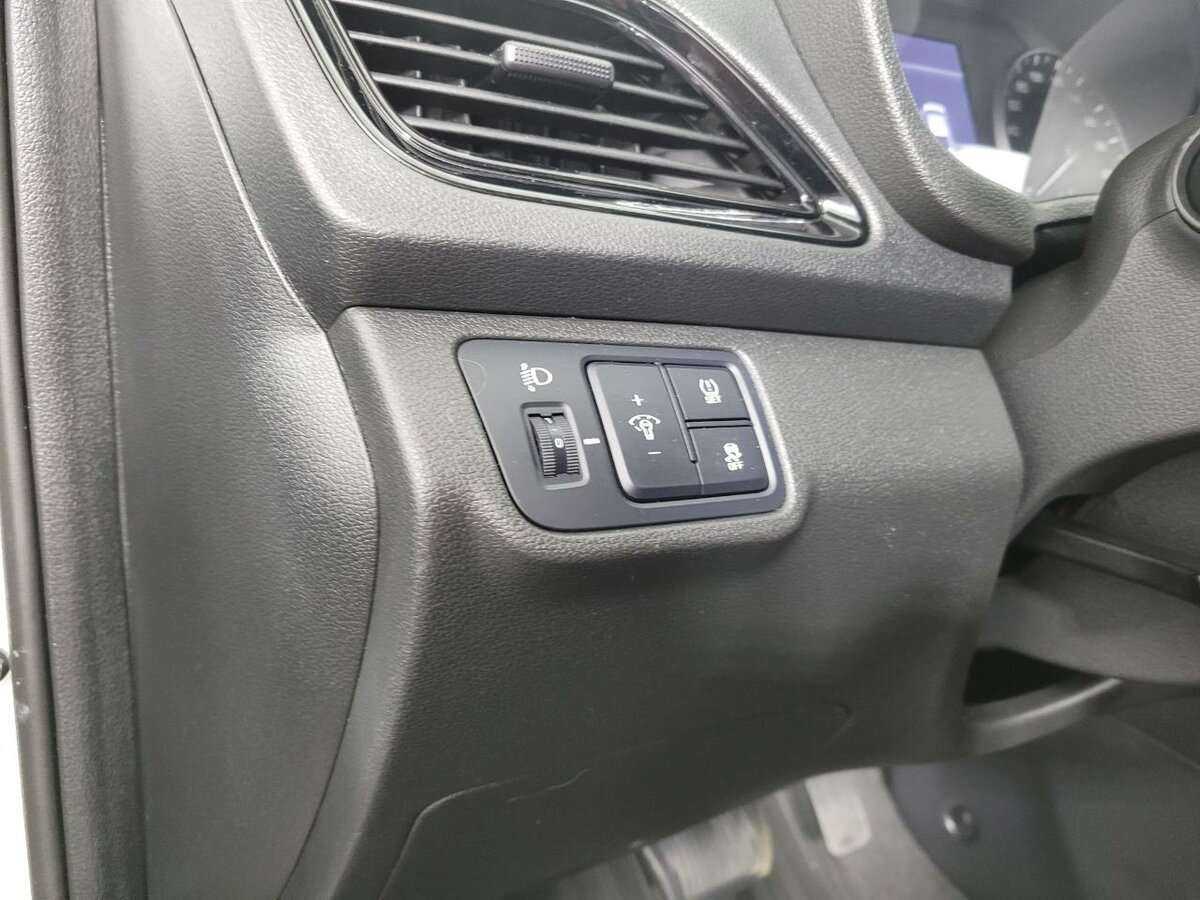 Hyundai Solaris 2021 года с пробегом. Фото: #8