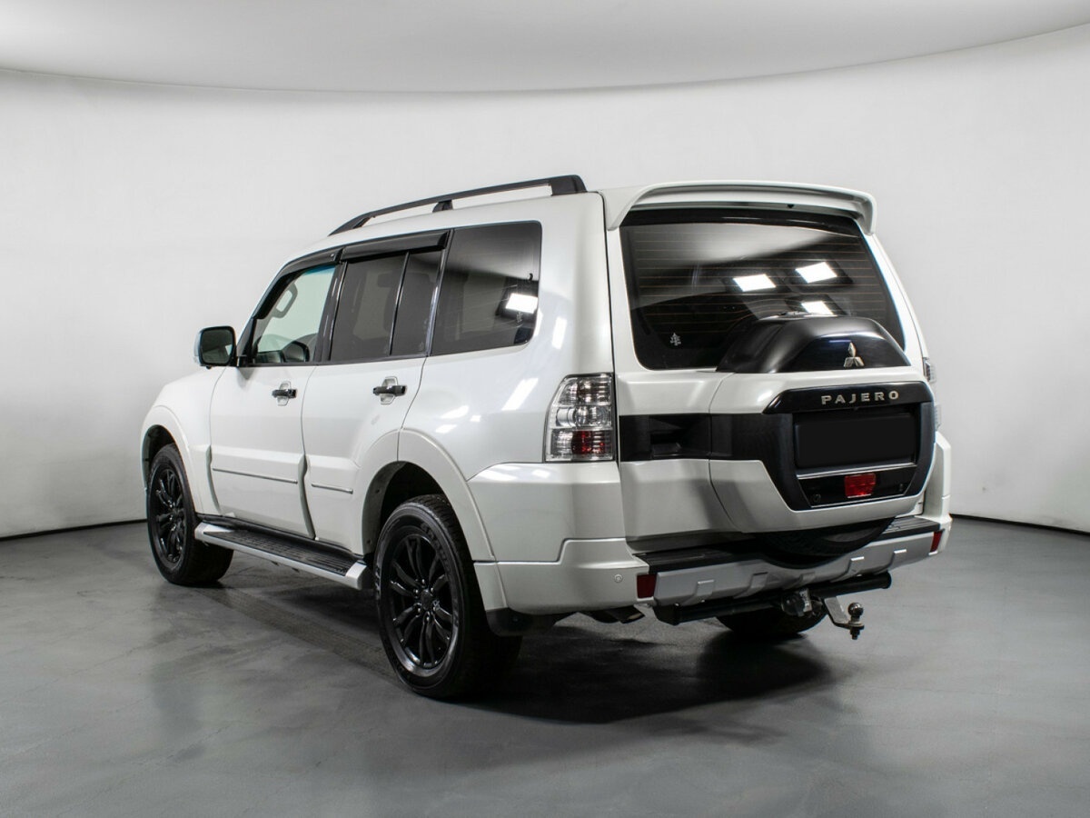 Mitsubishi Pajero 2020 года с пробегом. Фото: #6